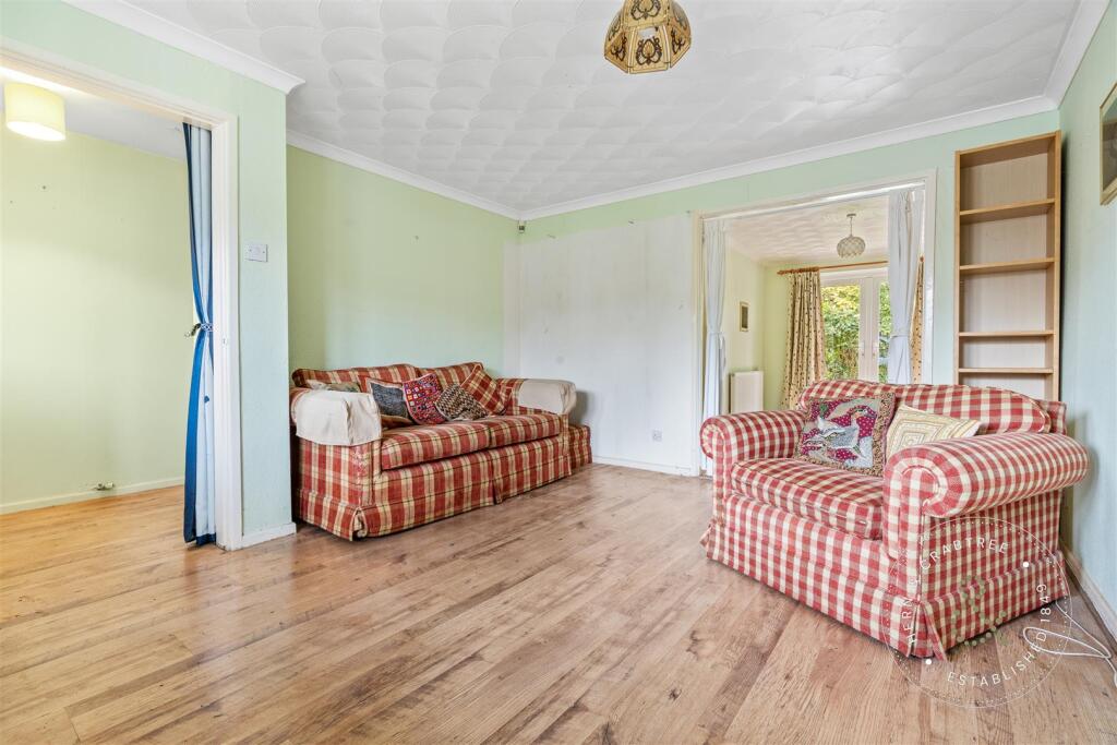 Maes Y Crochan, St Mellons, Cardiff (16).jpg