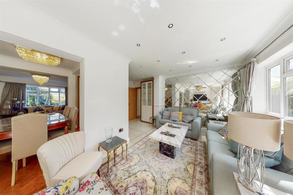 63 Amery Road - op6fw7J7LEBs5ZZeYooe.jpg