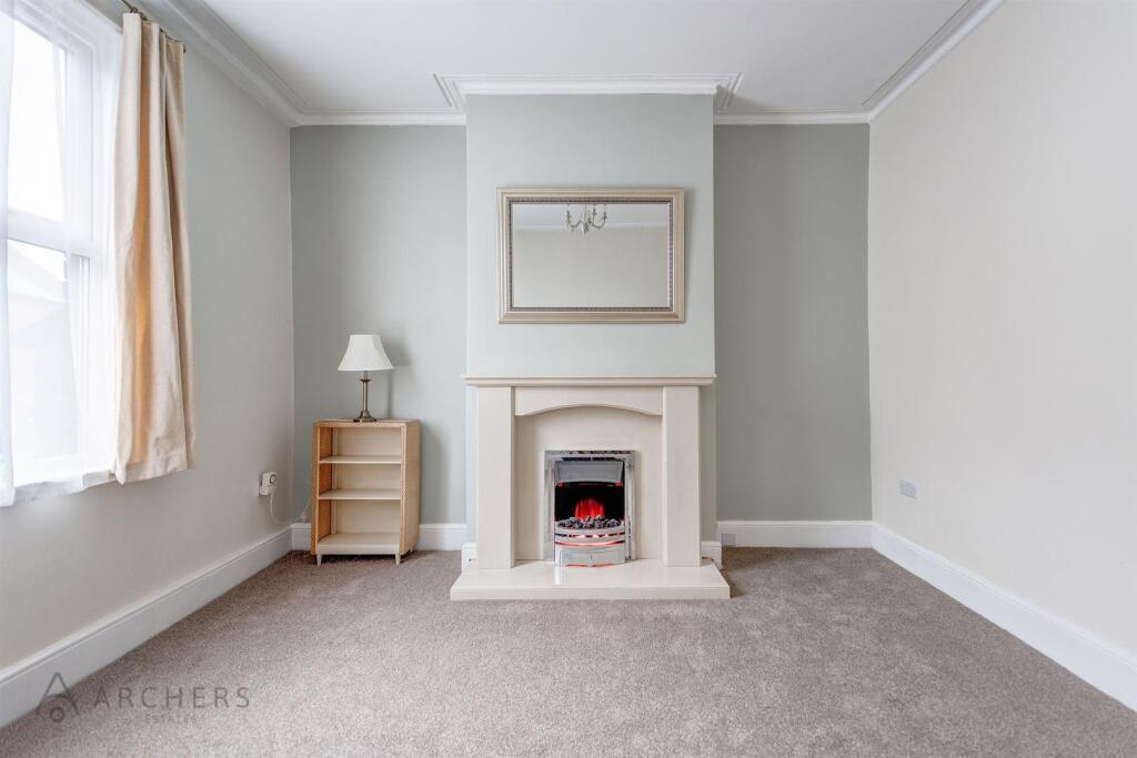 39FultonRoad(Interior)-2.jpg