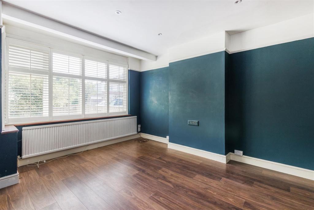 Separate Front Reception Room