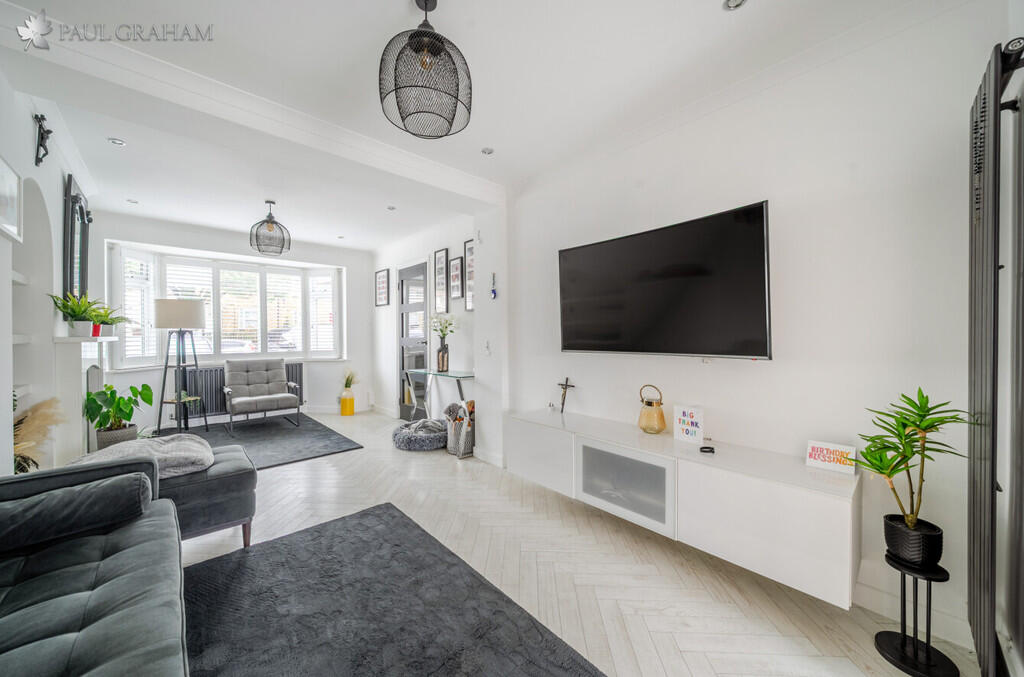 58595526-61f8-4ad...