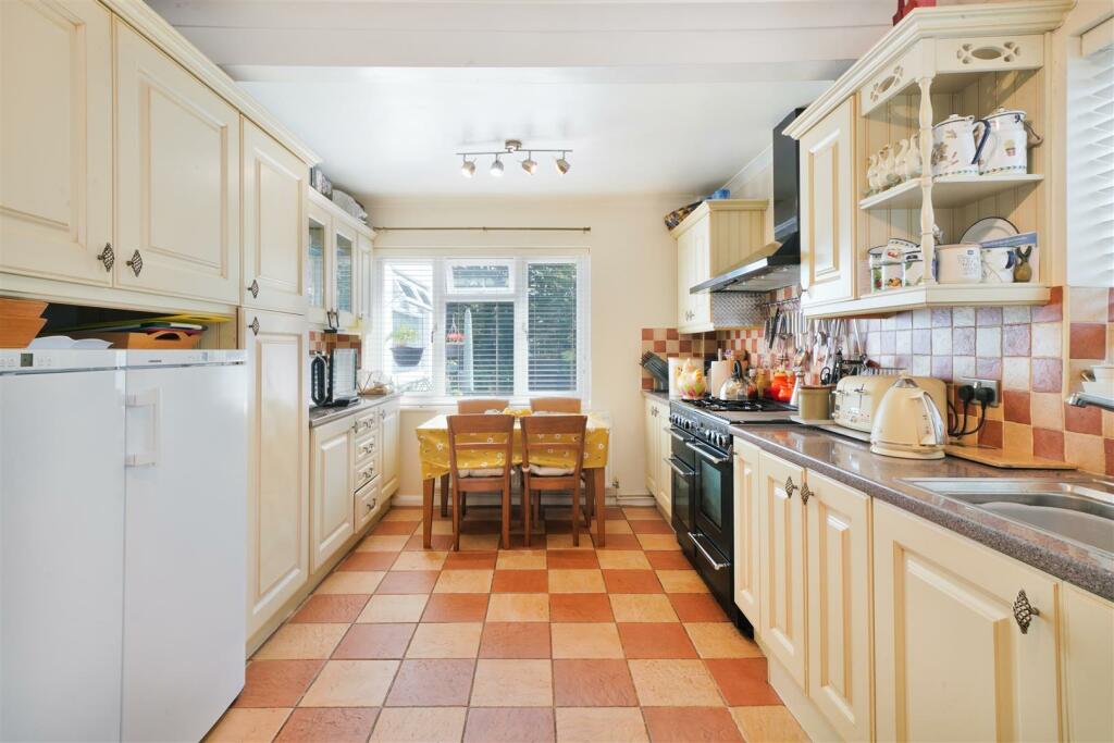 27 Sycamore Grove - GnkBULQBexyDyxhUMxvg.jpg