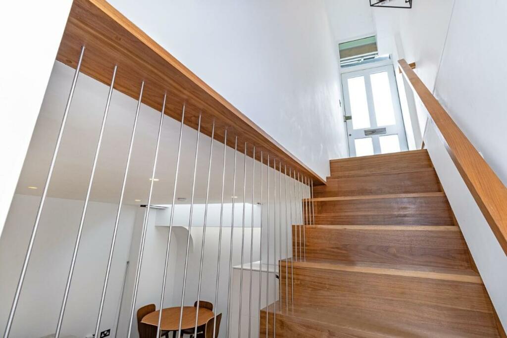 hall.jpg