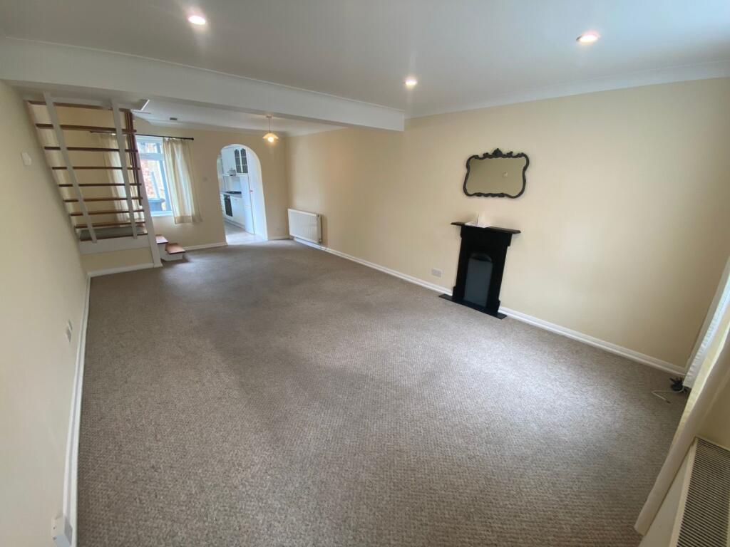 Lounge 2