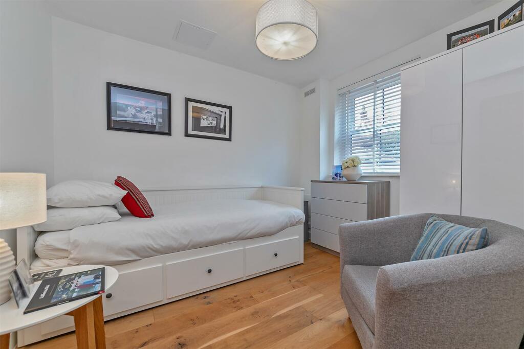 4OakTreeGardens-19.jpg