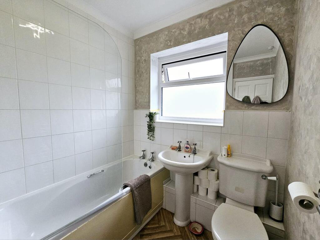 77767f43-c686-4bf8-aaa3-db6364a7017c