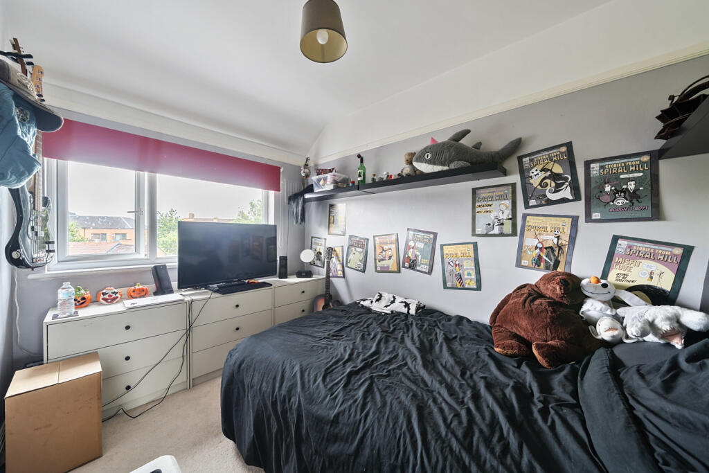 1305002-2-6842b9f...