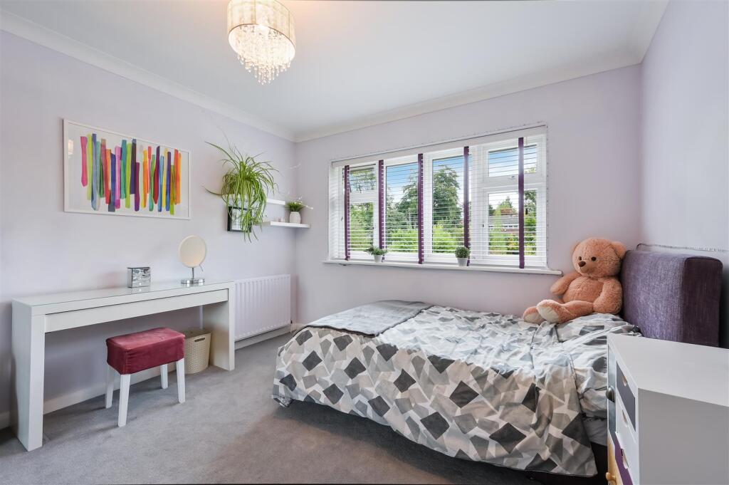 LINKS ROAD,  (15).jpg