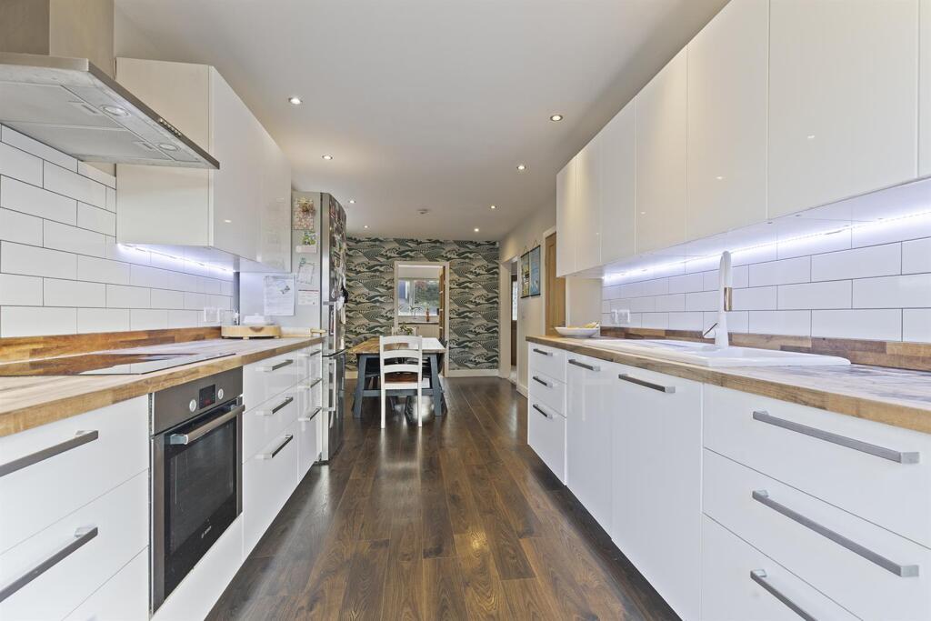 6 Fennay Bankside, Fennay Bridge 08_297.jpg