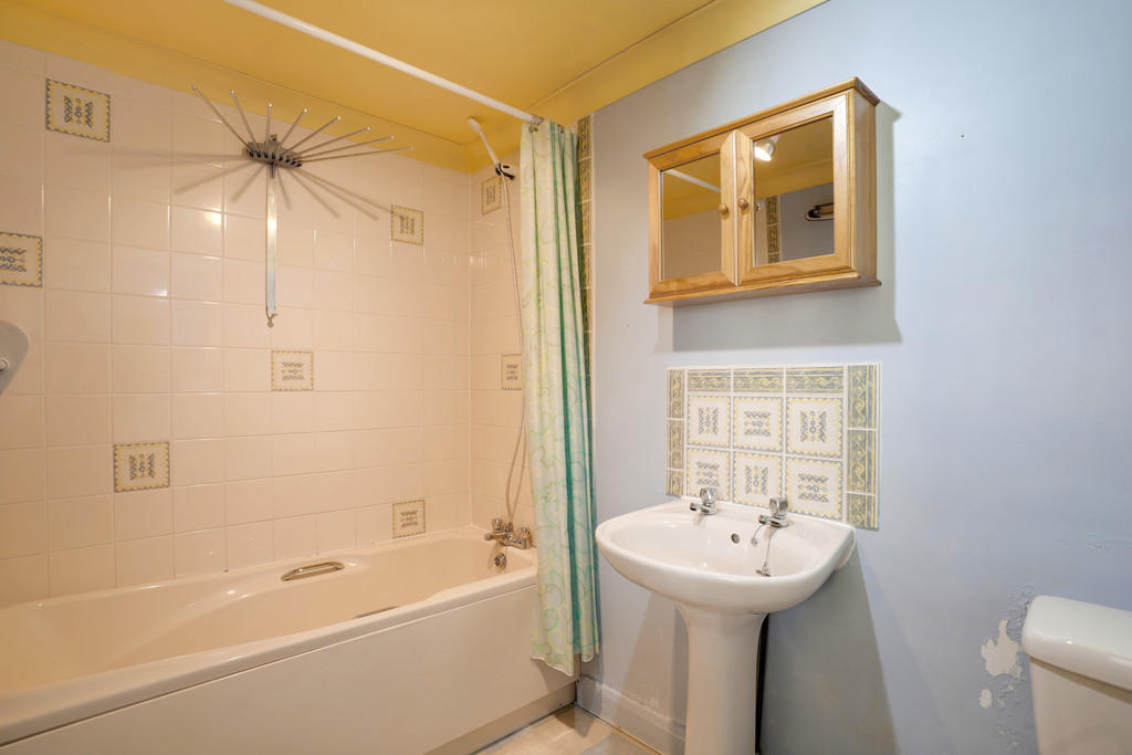 Ensuite Bathroom