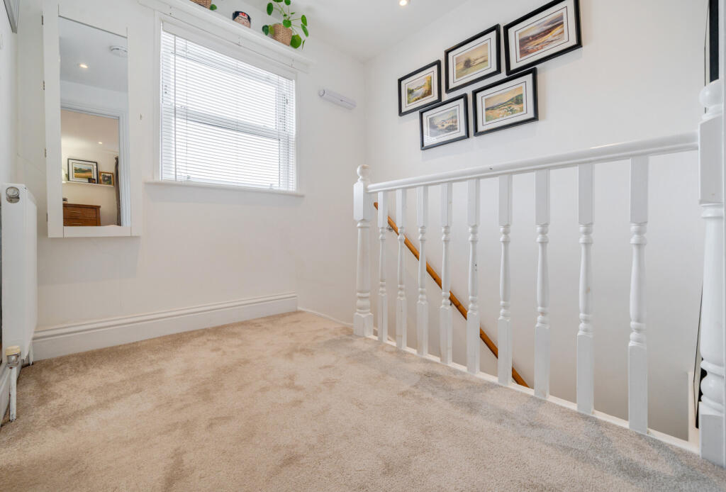 1341247-8-68b8742...