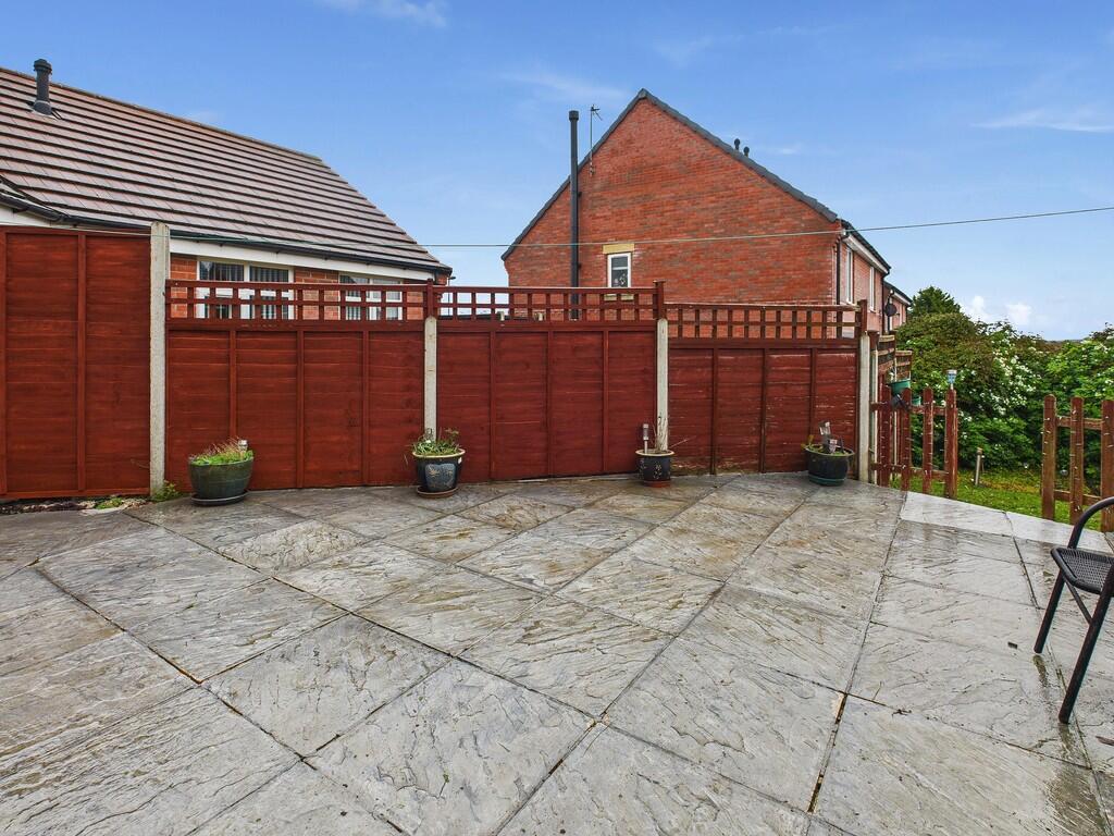 CAM04273G0-PR0223...