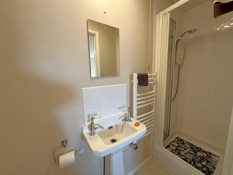 En suite shower room