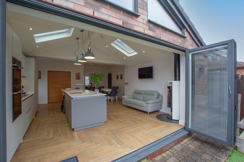 Kitchen/Family/Dining