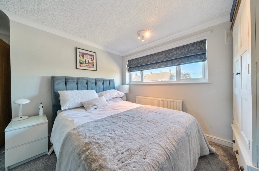 1371663-20-68fbd53c40c70-ARW-1