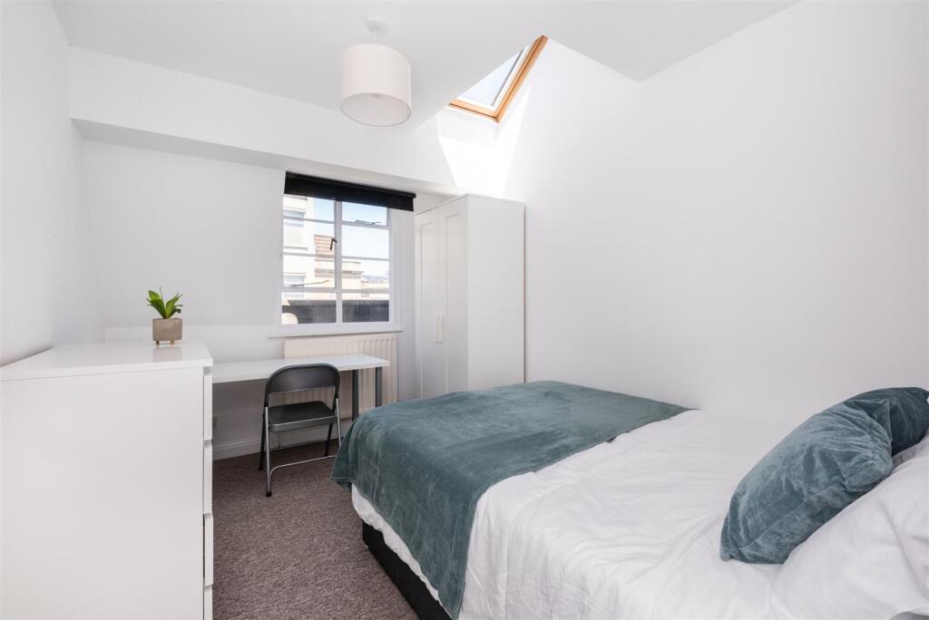 Flat 5, 13 Charlotte Street, Bristol BS1 5PP-2.jpg