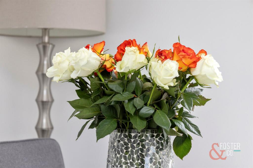 Eaton Gardens, 16-18, 34-016.jpg