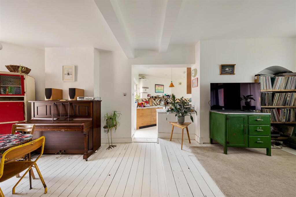 Jessie Cottages, Low Hall Lane, E17