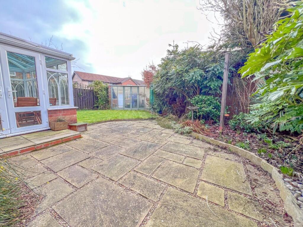 Gloucester Cl. Image-18.jpg