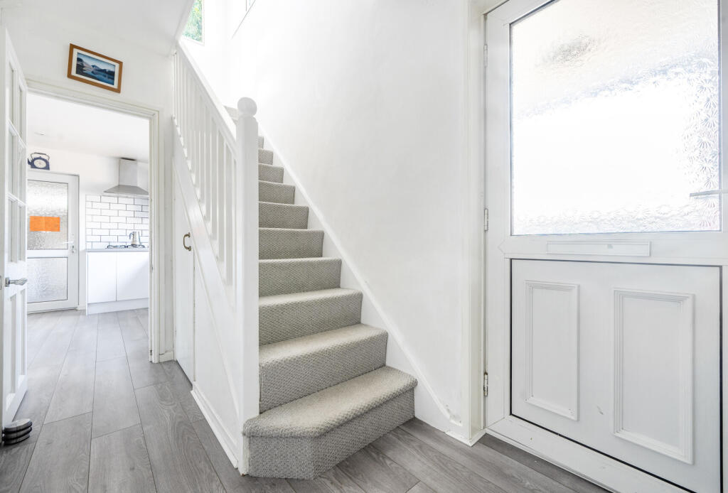 1356465-10-68cd66...