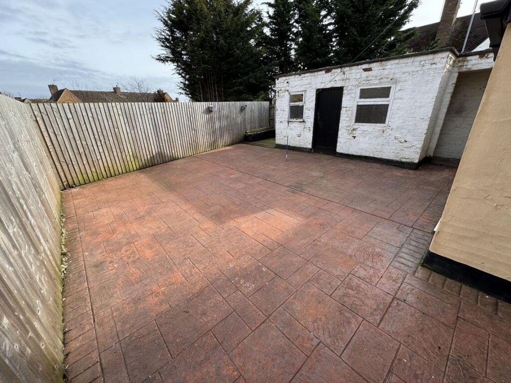 Outside - Rear