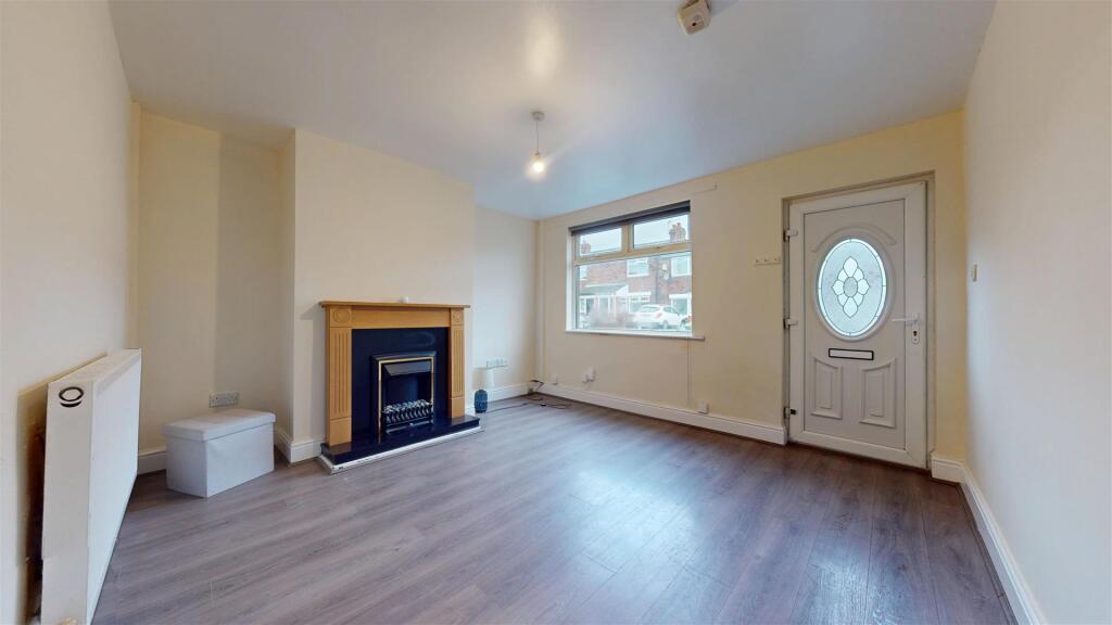 Yew Tree Avenue Living Room