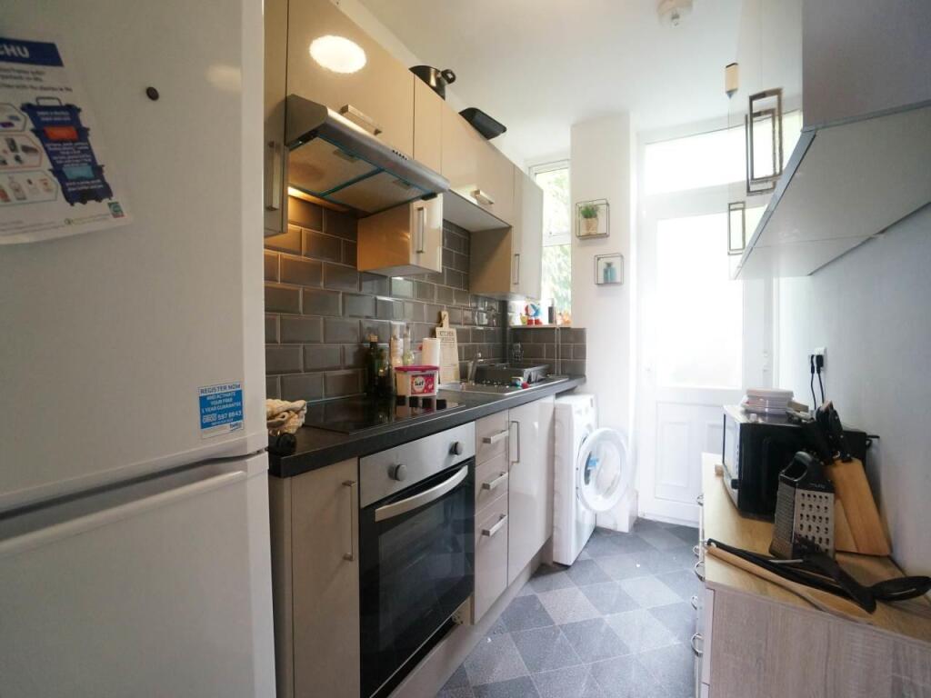 Kitchen .JPG