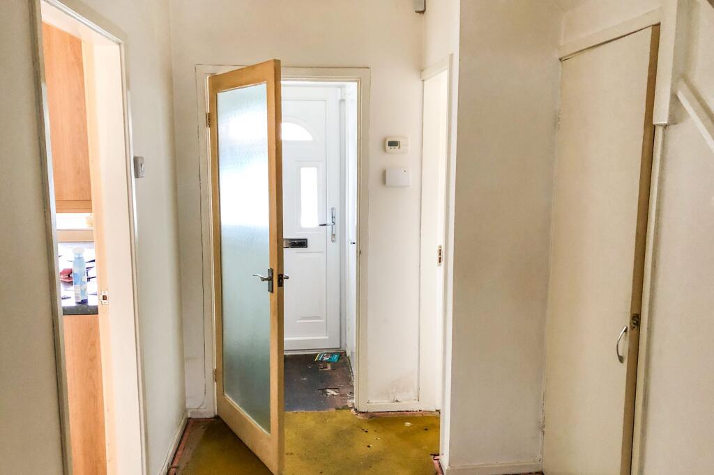 8 Chedworth Close, Birmingham, West Midlands B29 4LS