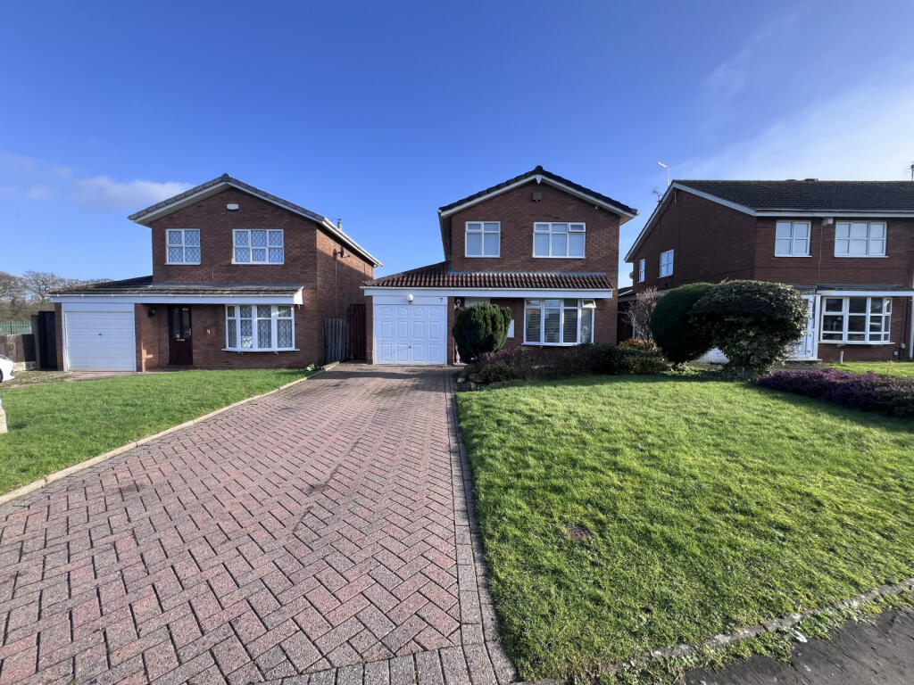 Ashdown Close, Ernesford Grange, Coventry, CV3 2P