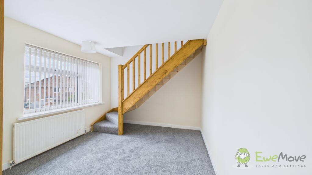 CAM03669G0-PR0017-STILL023