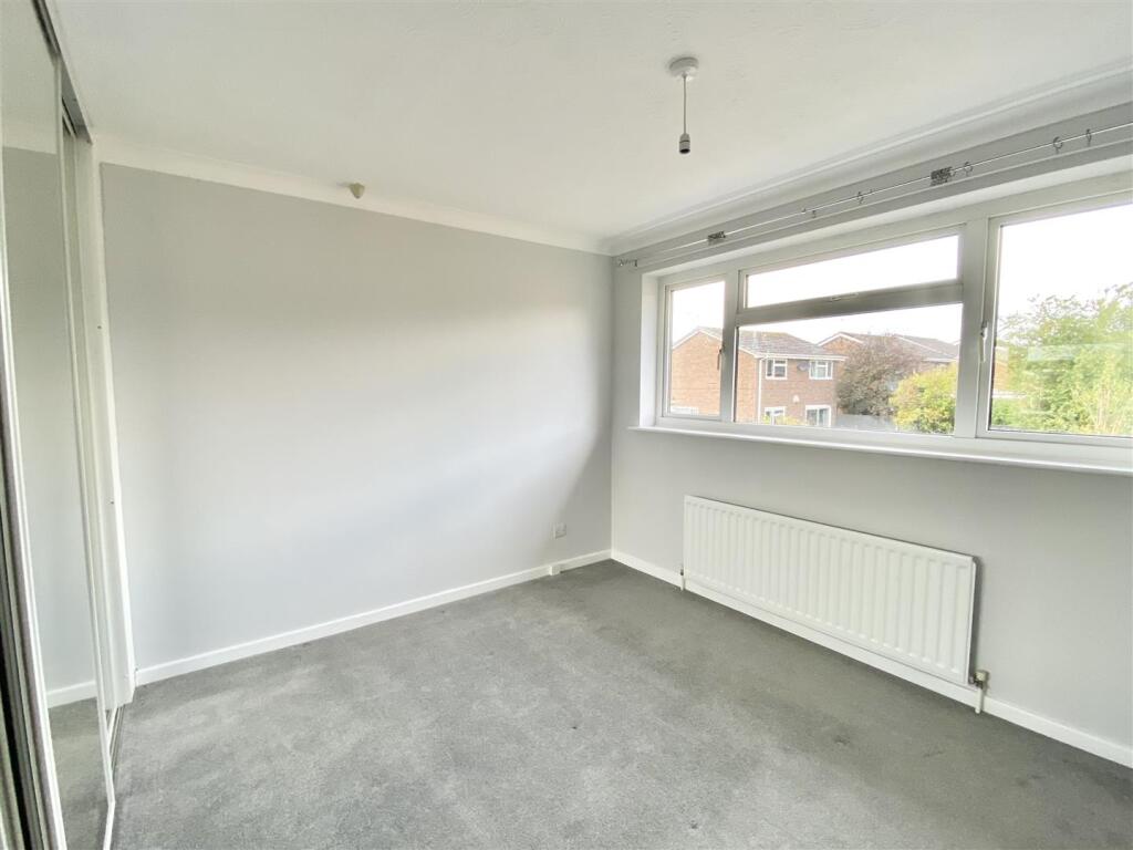 74 copthorne Park-8.jpg