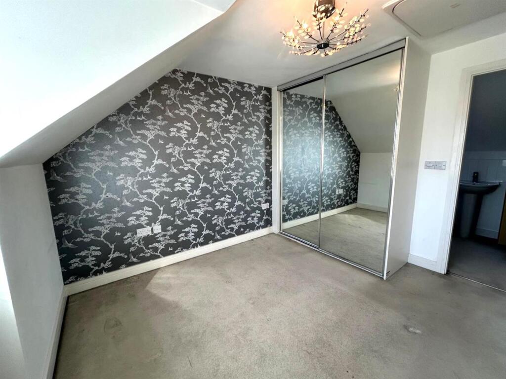 Mater Bedroom 2.jpg