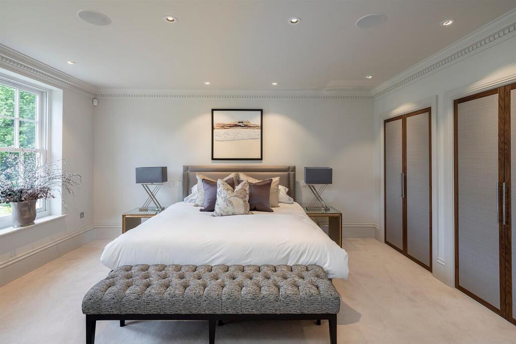 Principal Bedroom