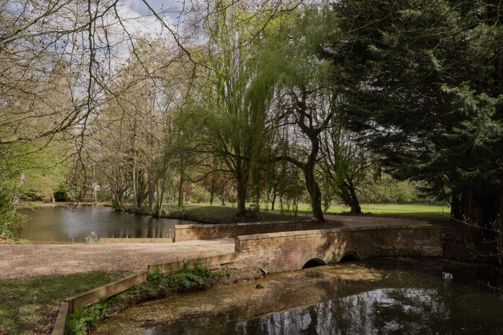 278717 - Great Ellingham Hall, Great Ellingham,...