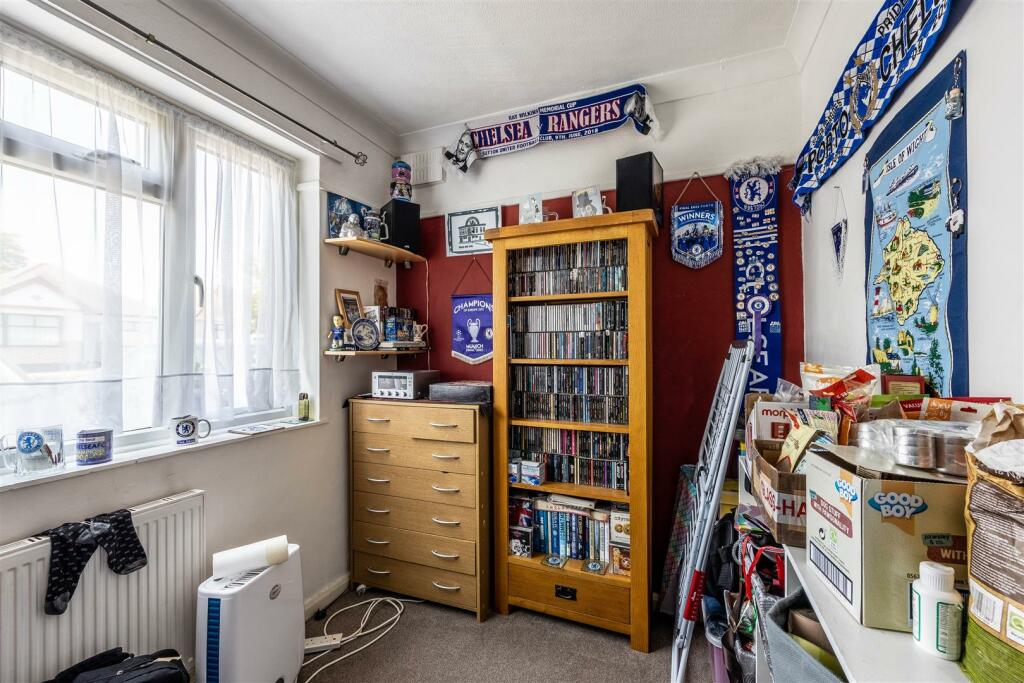 Ground floor bedroom 2