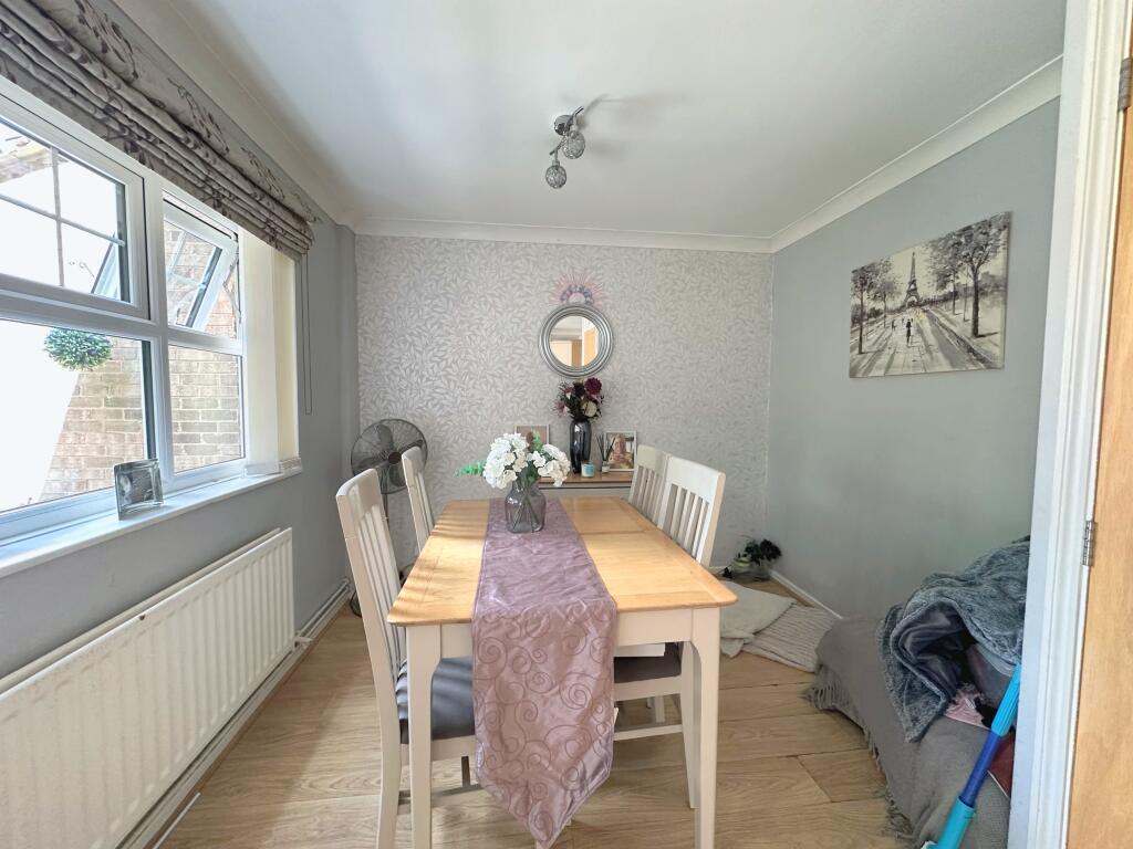 355AF6CE-B812-4181-B851-6CA60F6CA510