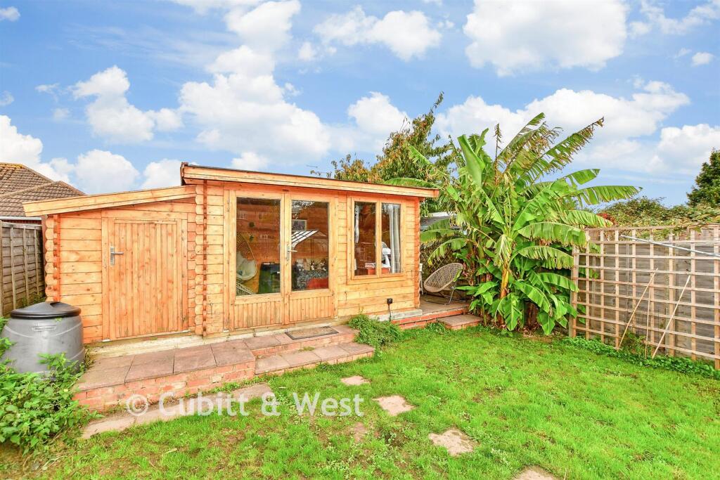 Workshop/Outbuildings