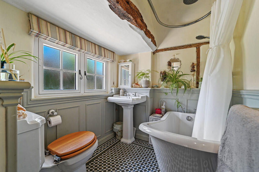 PT-DB(LH)-AprilCo...