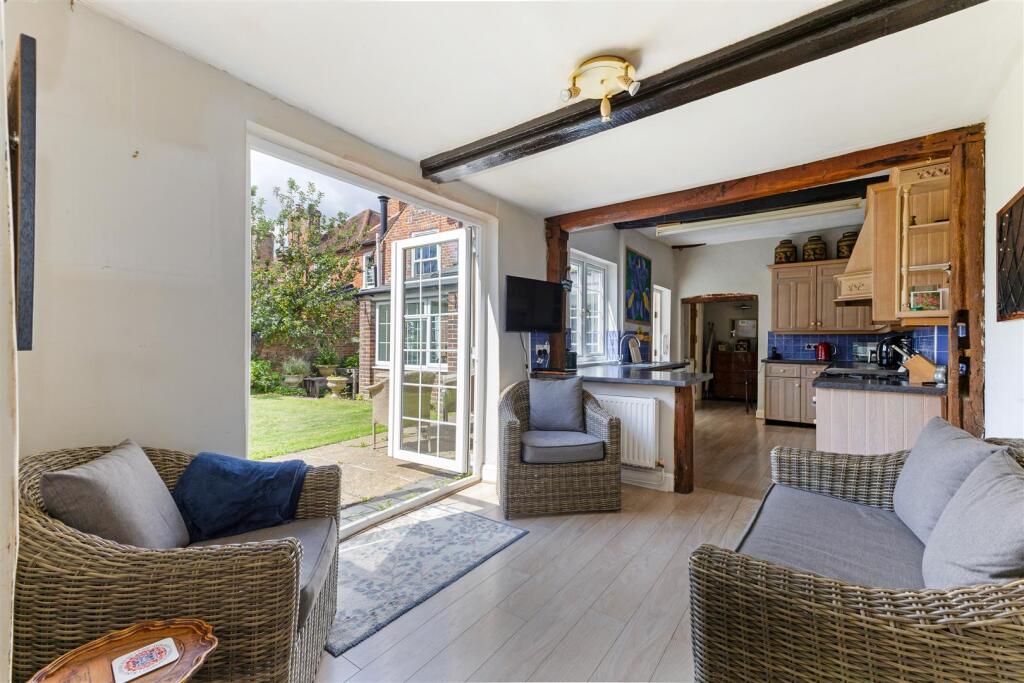 Kitchen Breakfast Room (House)