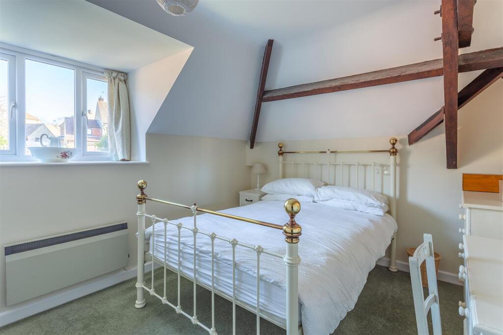 Bedroom One.jpg