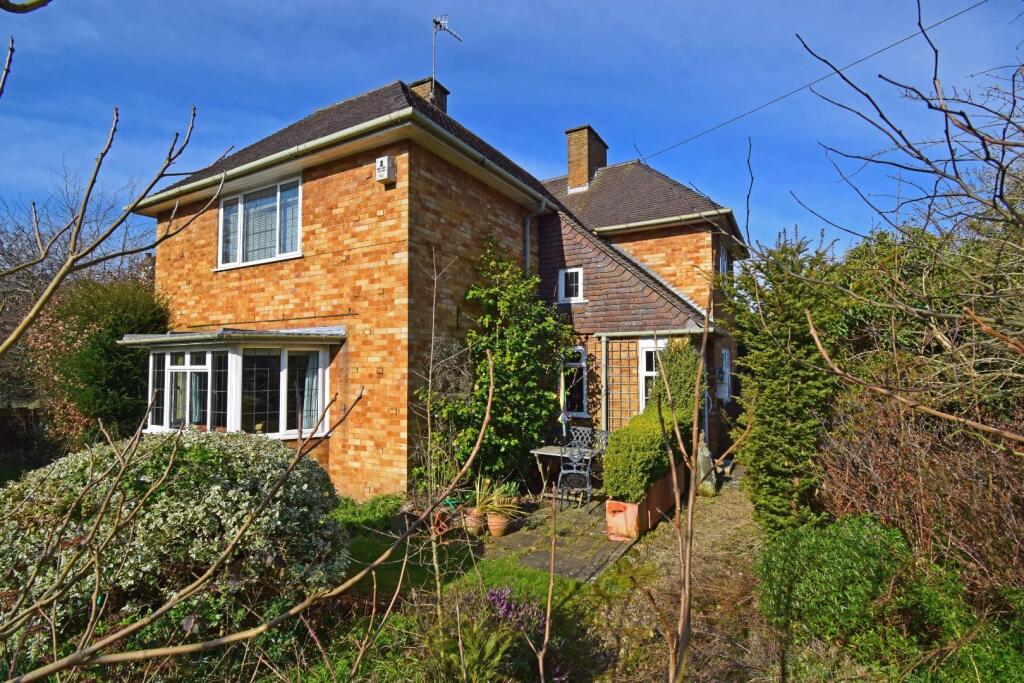 44 Church Road, front side.jpg