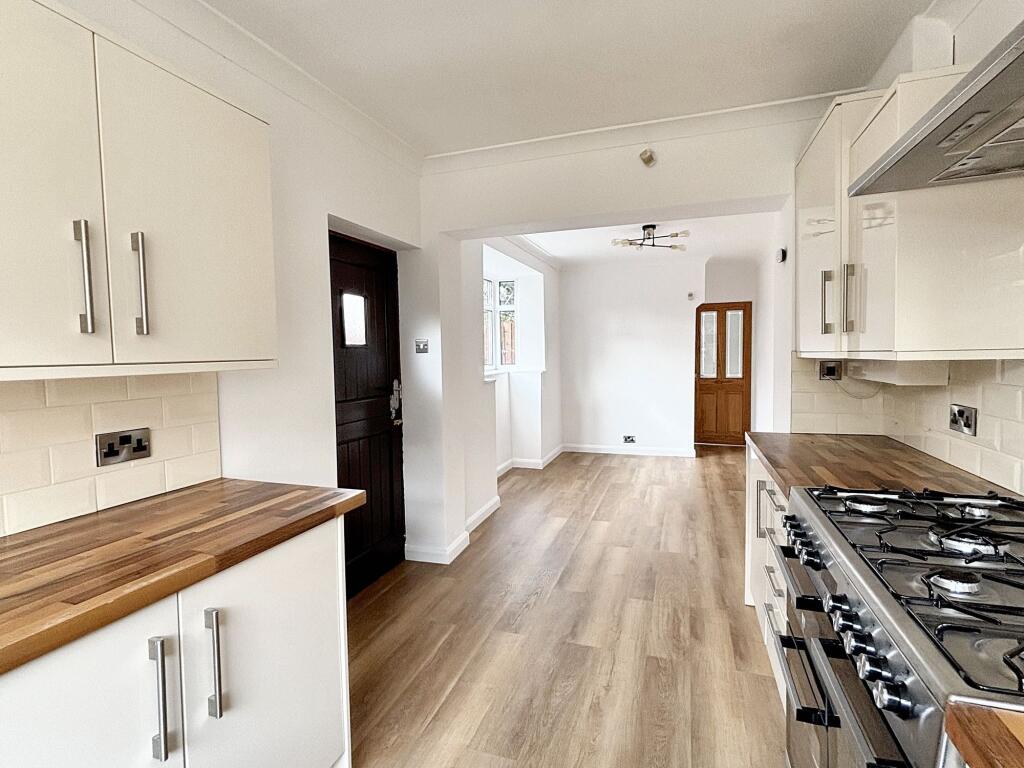 Dining Room/Sitting Area