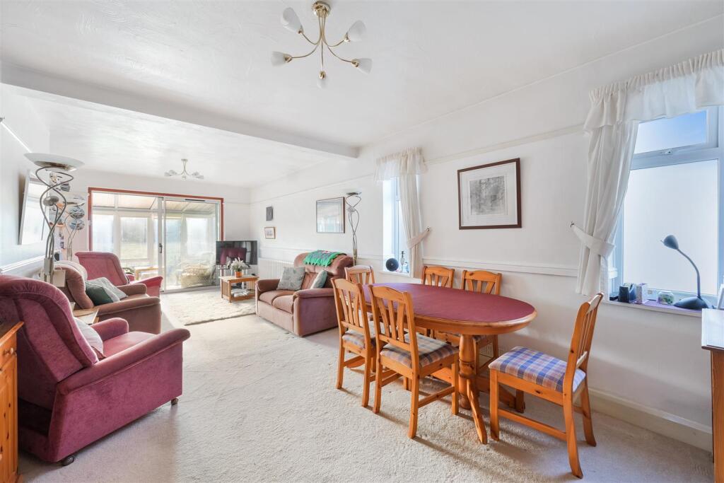 FAIRLAWN GROVE, 25 (16).jpg