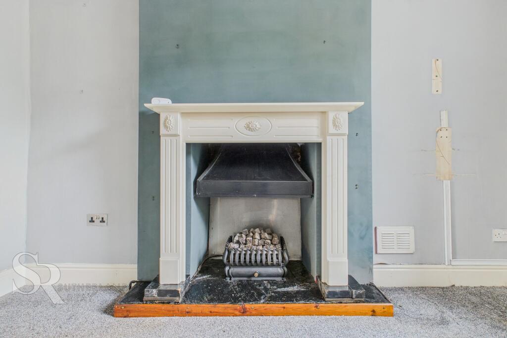 Lounge Gas Fireplace