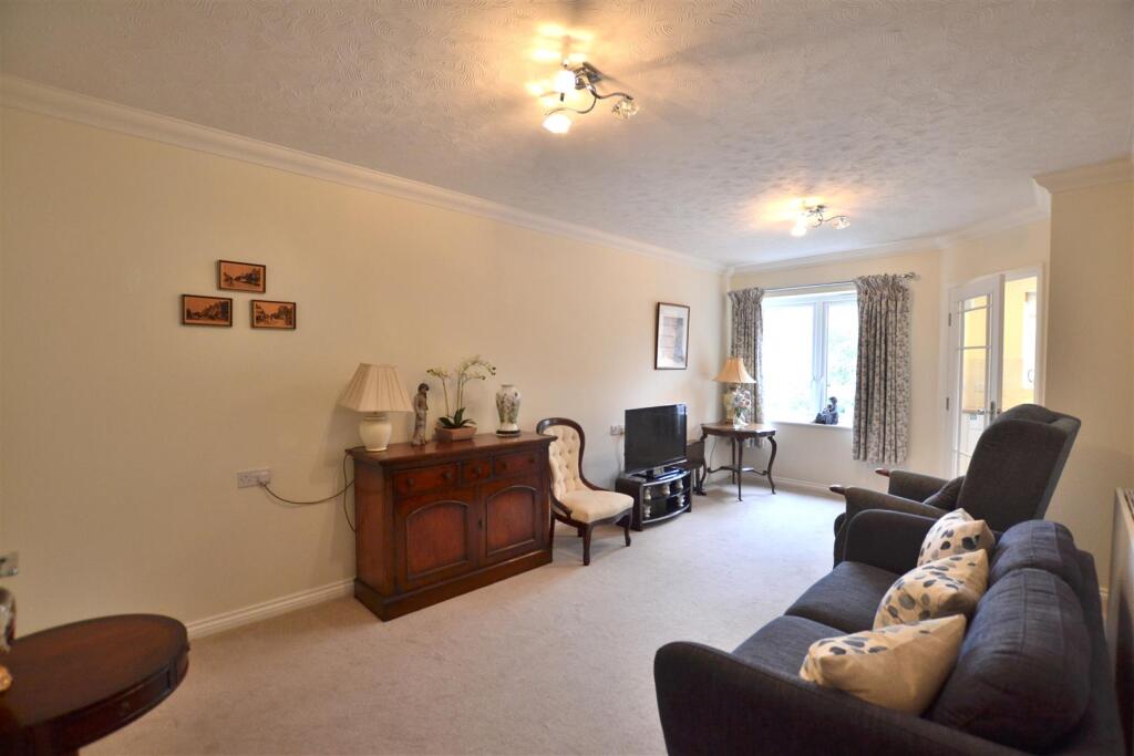 Living, Dining Room.JPG