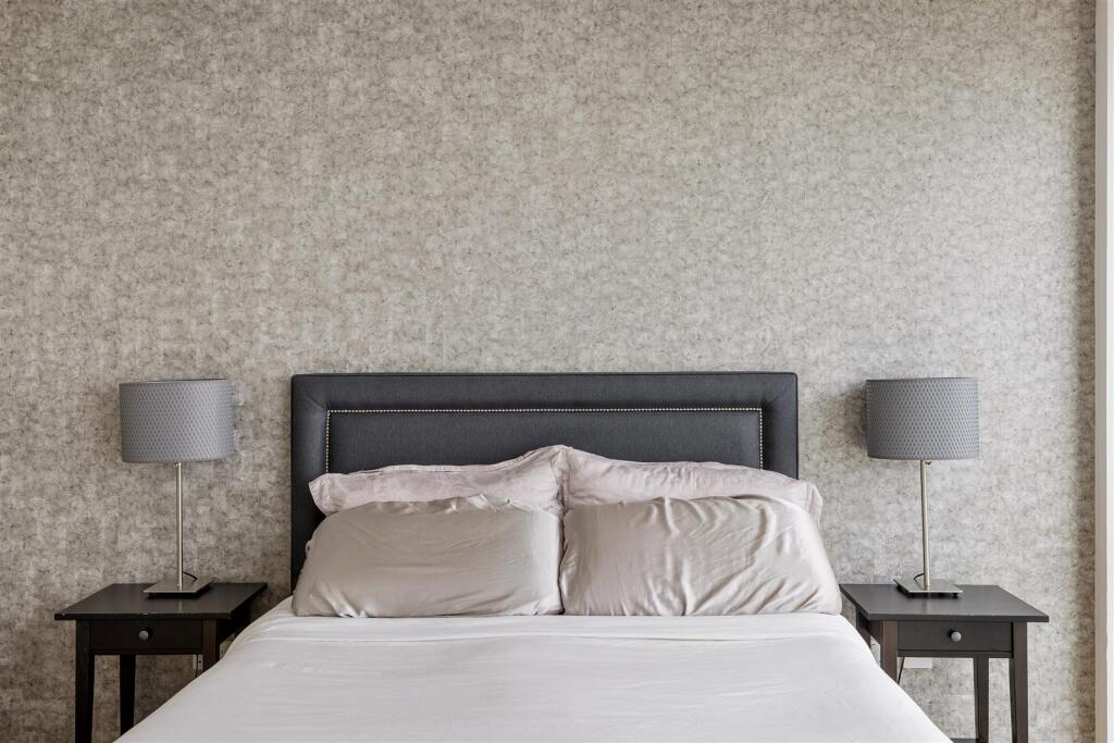 Fairmont Avenue, E14