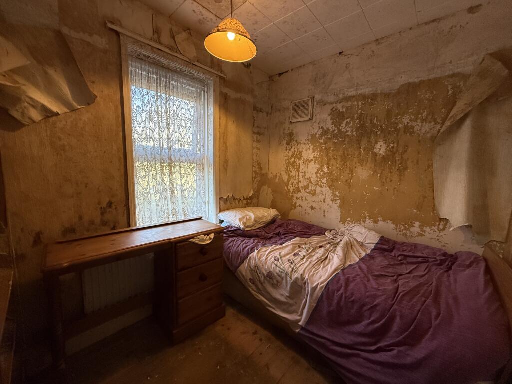 Photo 10-12-2025  12 12 33 T202512101756.jpg