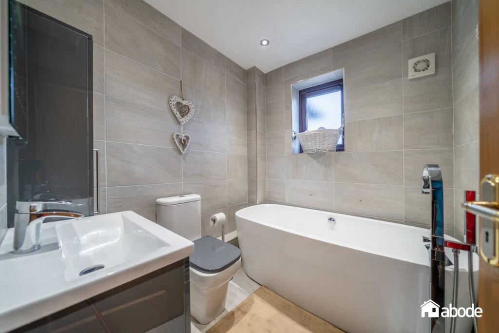 20 Tithebarn Grove (5 of 27).jpg