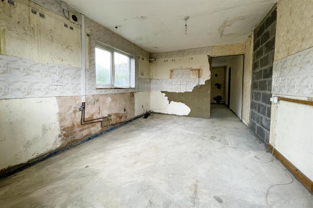 179 Charlton Road, Fishponds, Bristol BS15 1LZ | F