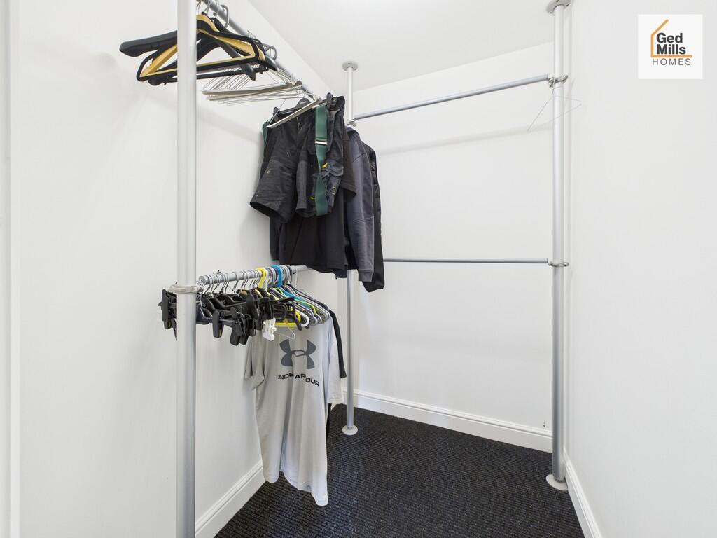 CAM04261G0-PR0111...